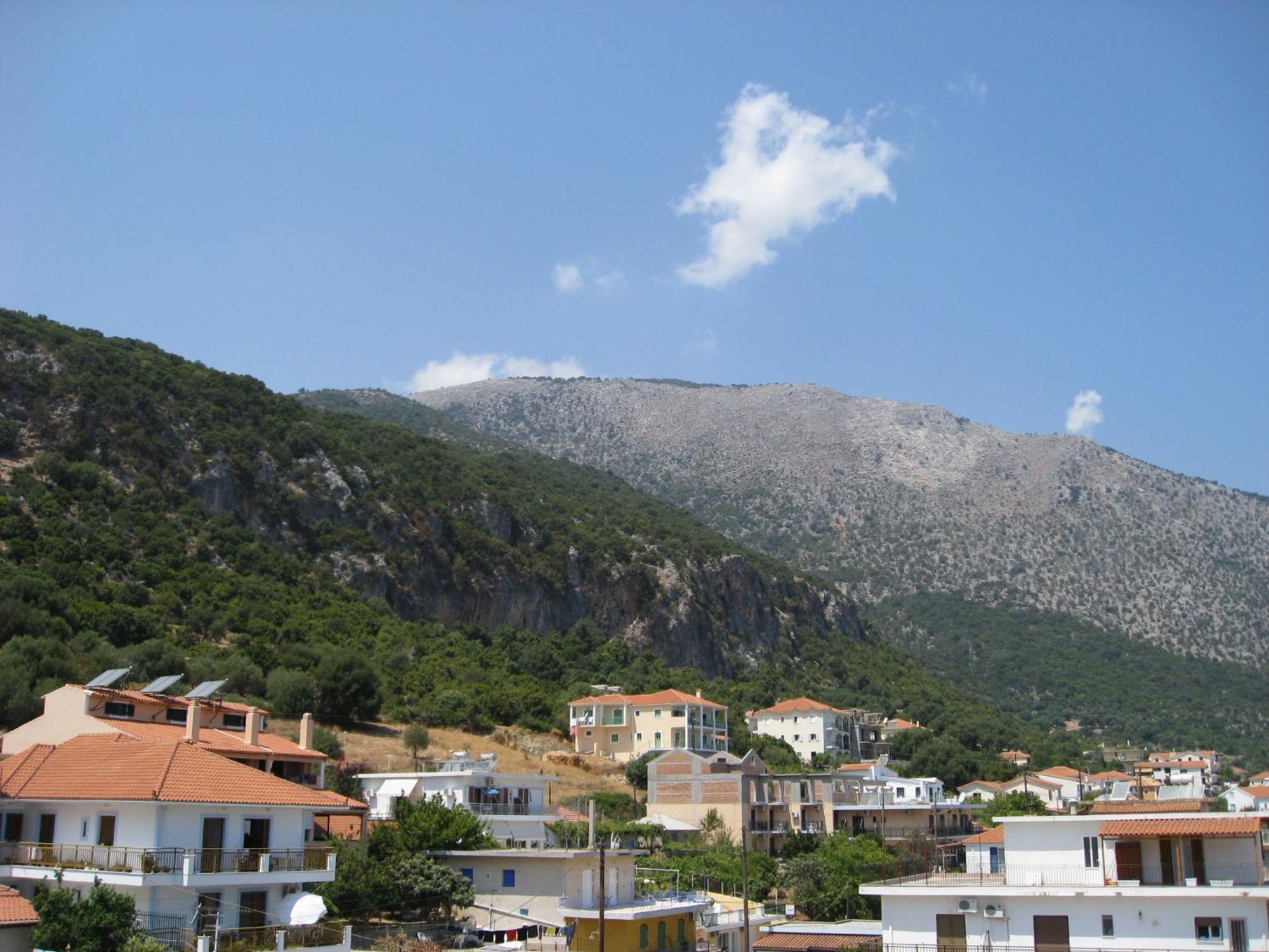 Petros Studios Poros  Esterno foto