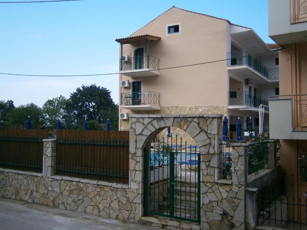 Petros Studios Poros  Esterno foto