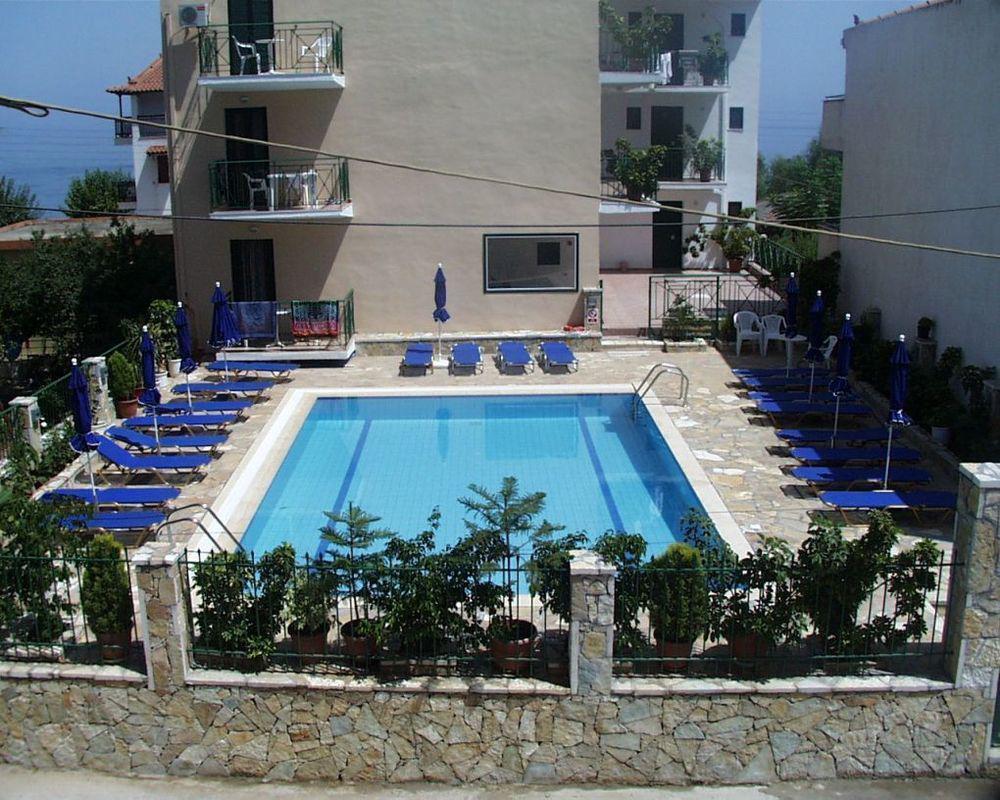 Petros Studios Poros  Esterno foto