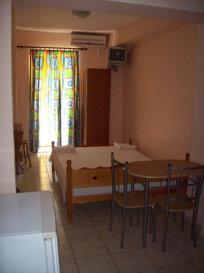 Petros Studios Poros  Camera foto
